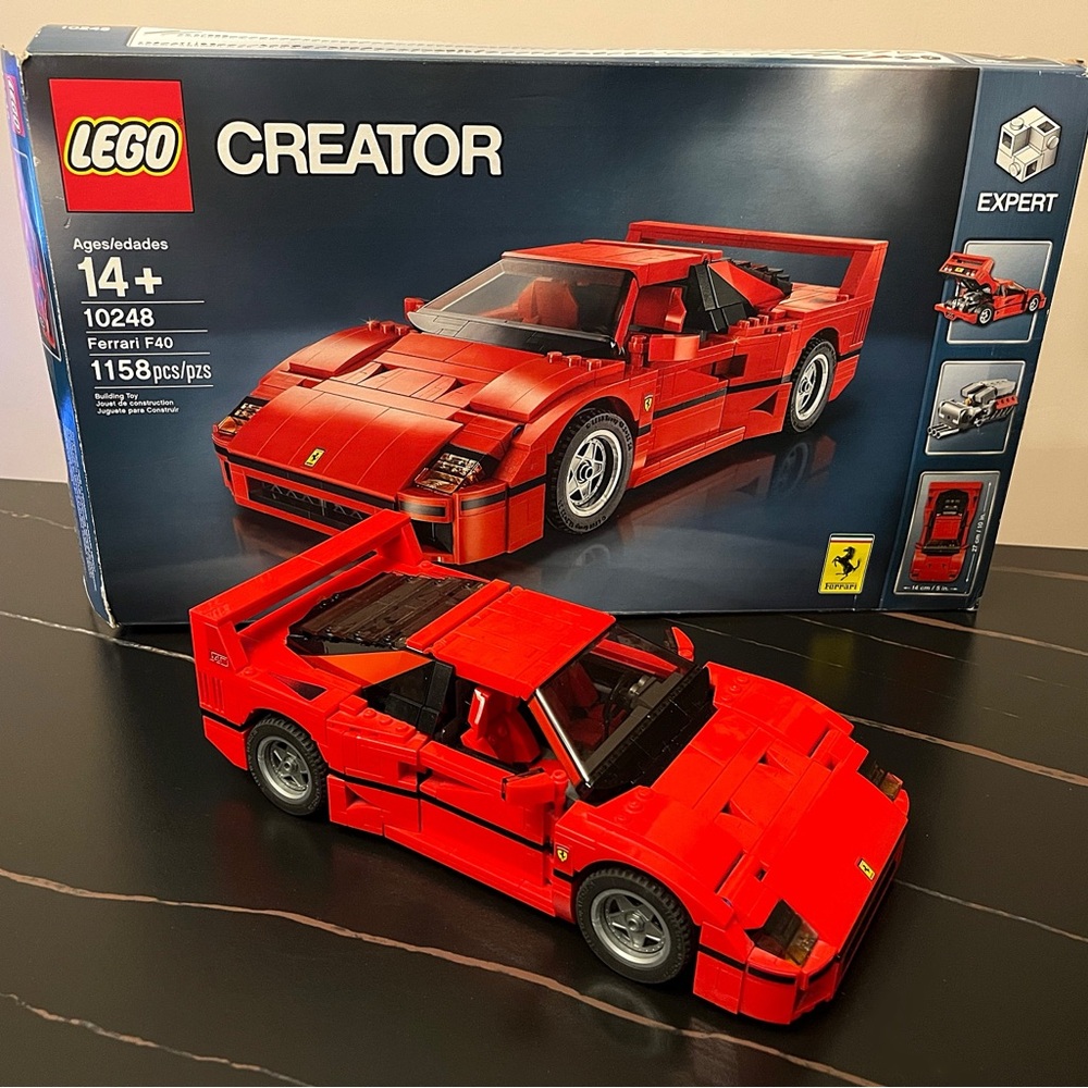 LEGO Creator Ferrari F40 (10248) Complete Set